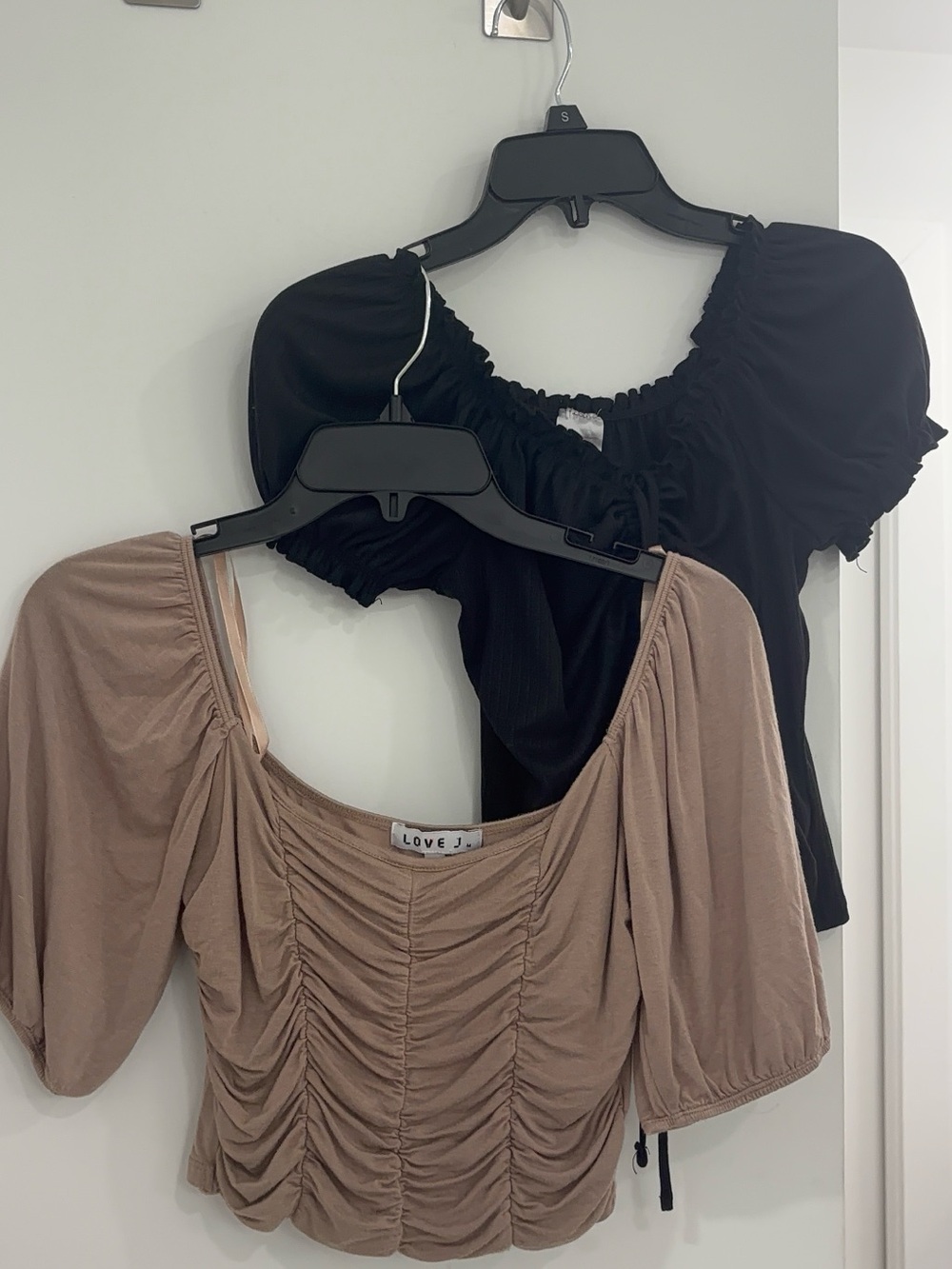 love J Taupe and Black Ruched Scoop Neck Puff Sleeve Tops